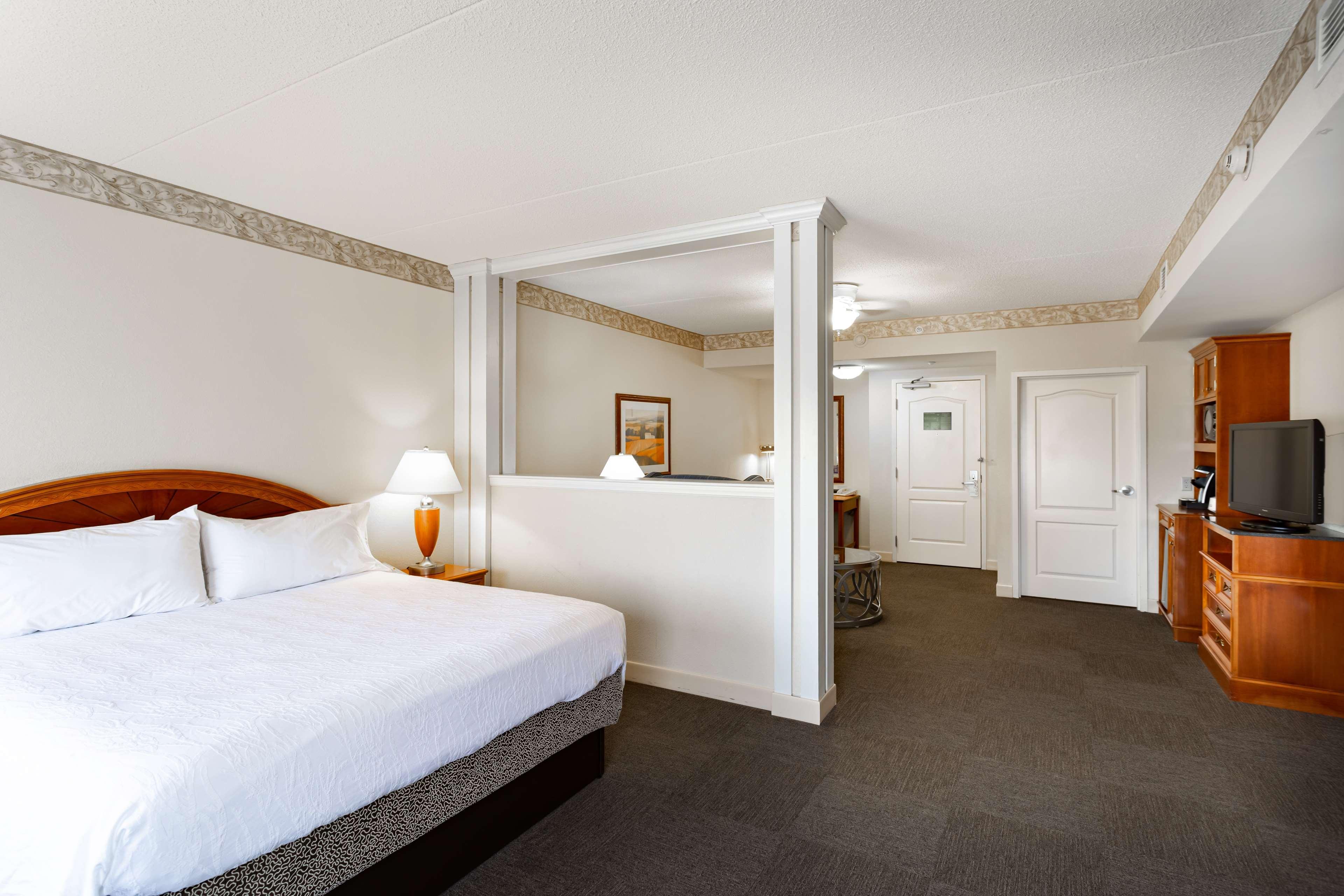 Hilton Garden Inn Wooster Extérieur photo