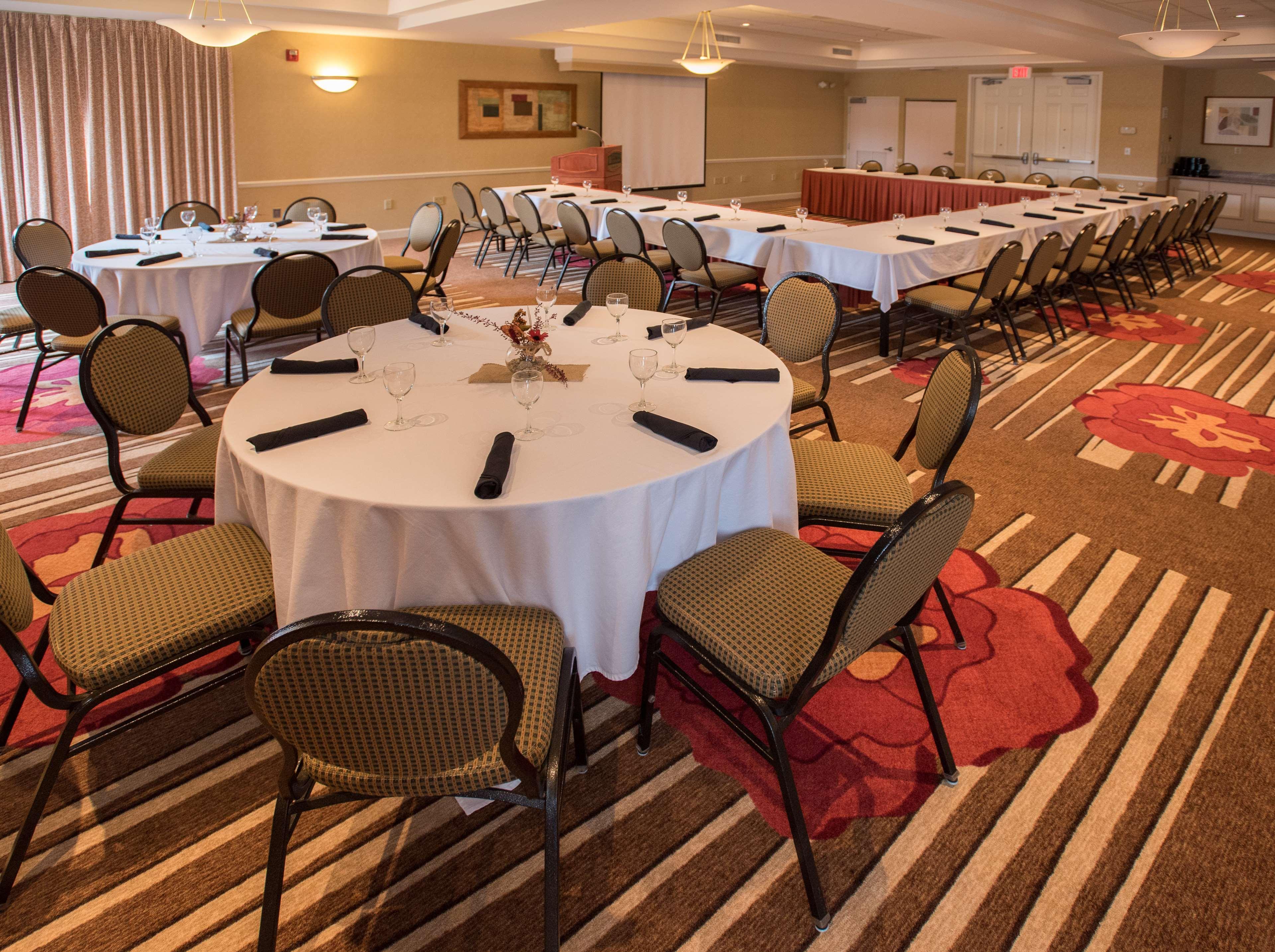 Hilton Garden Inn Wooster Extérieur photo