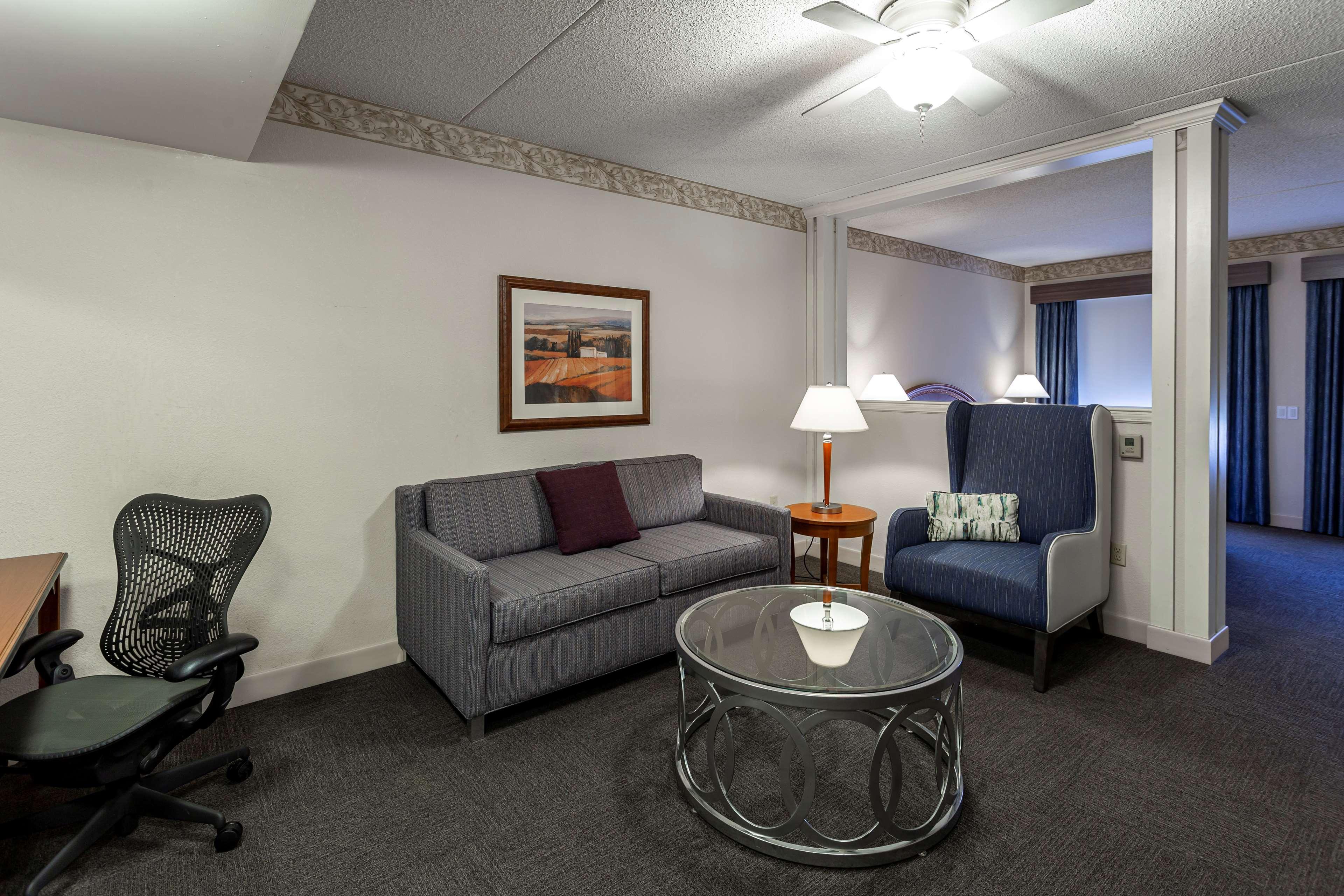 Hilton Garden Inn Wooster Extérieur photo