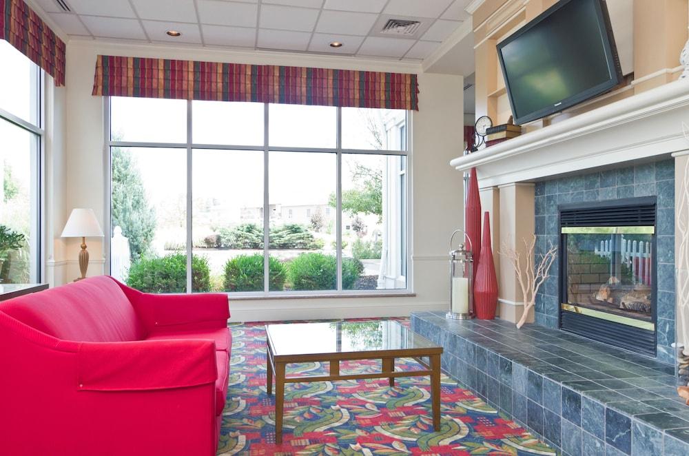 Hilton Garden Inn Wooster Extérieur photo