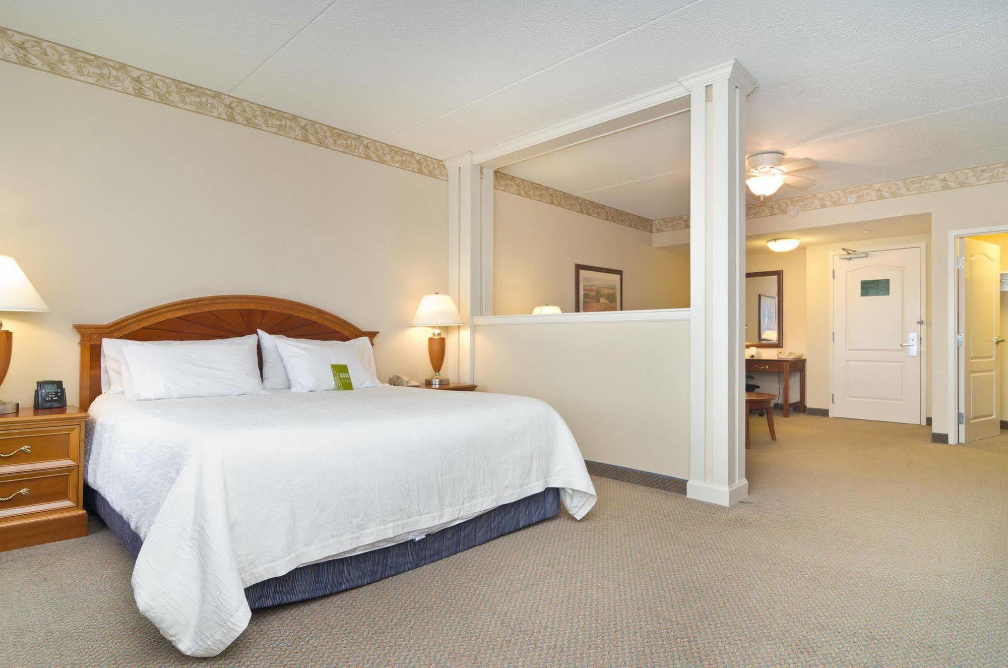 Hilton Garden Inn Wooster Extérieur photo
